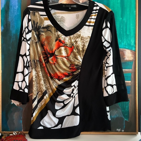 Ness Multicolor Abstract Floral Women's Top Smal - Picture 3 of 15